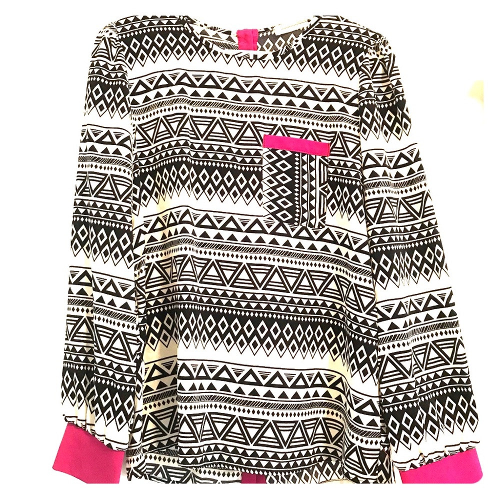 Brand New—Trendy Blouse—NWT!!